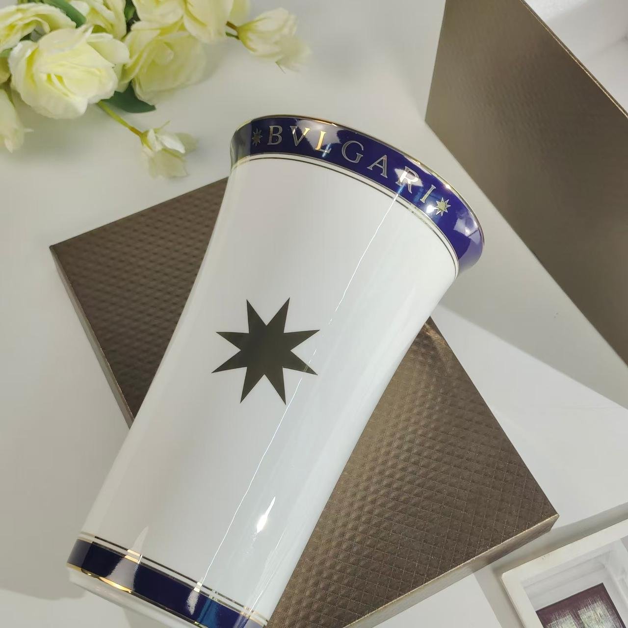 BVLGARI White Vase with star - Bvlgari Vase | Aleppo Gift UAE